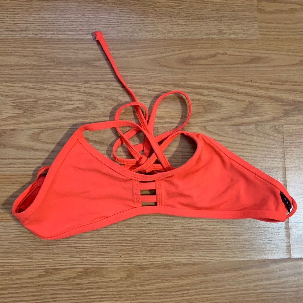 size small jolyn tomcat top